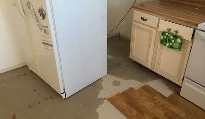 Refrigerator Leakage Cleanup Service around Westchester, NY
