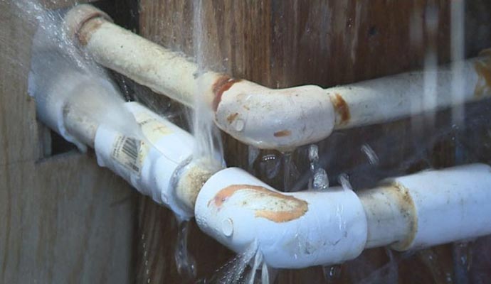 Burst water pipe restoration service